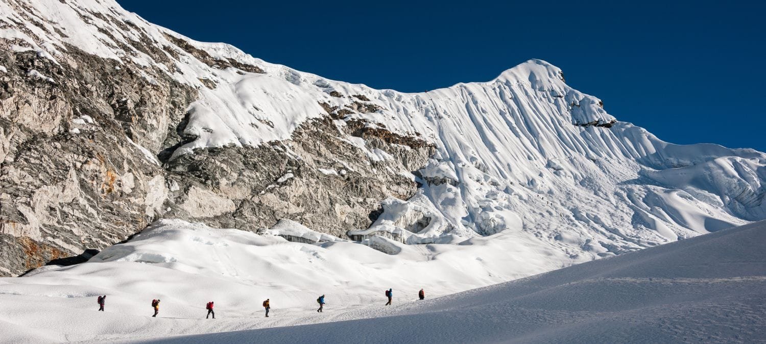 Nepal Travel Guide | Tips, Destinations & Cultural Insights