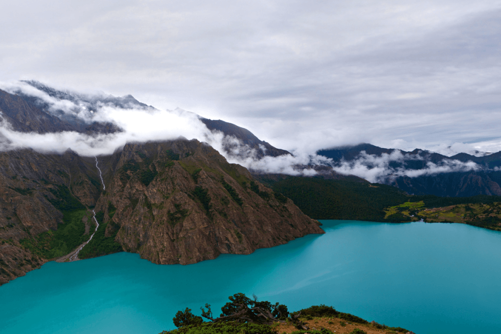 Phoksundo Lake in Dolpo, Nepal