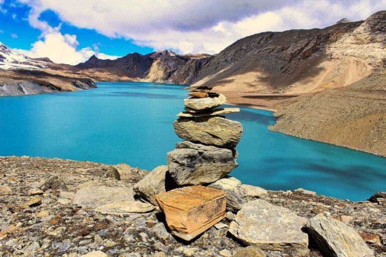 Tilicho Lake Trek – Explore the Highest Glacial Lake in Nepal