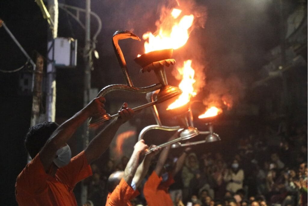 Sandhya Aarati at Pashupatinath Temple | Evening Worship of Lord Shiva in Nepal